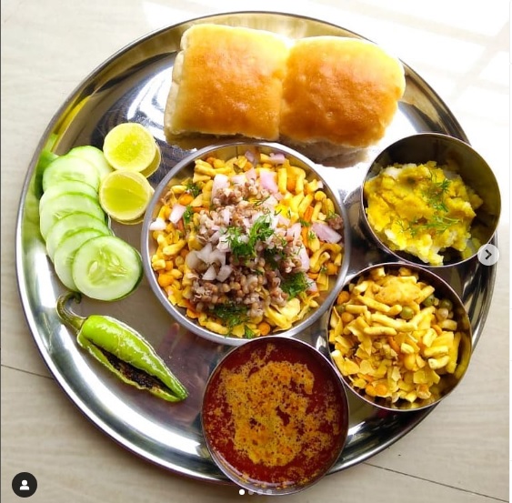 Misal Pav